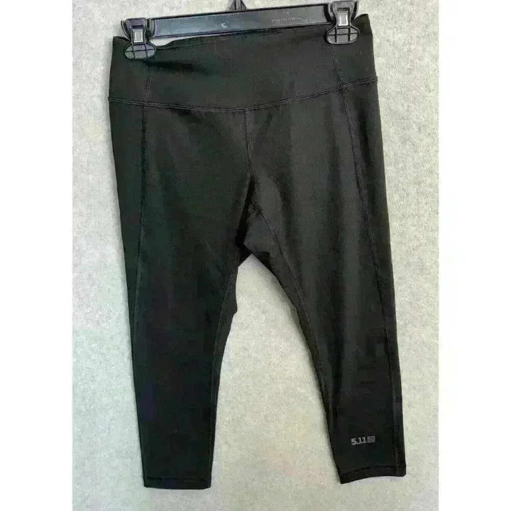 5.11 TACTICAL PT-R‎ Black Leggings Size Small Capri Elastic Waist Workout EUC